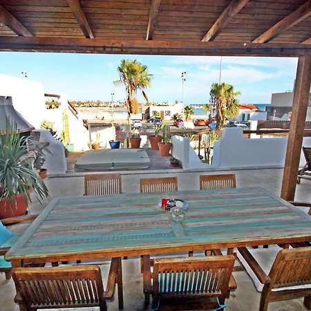 Caleta House Holiday home